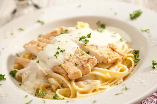 Fettuccine Alfredo