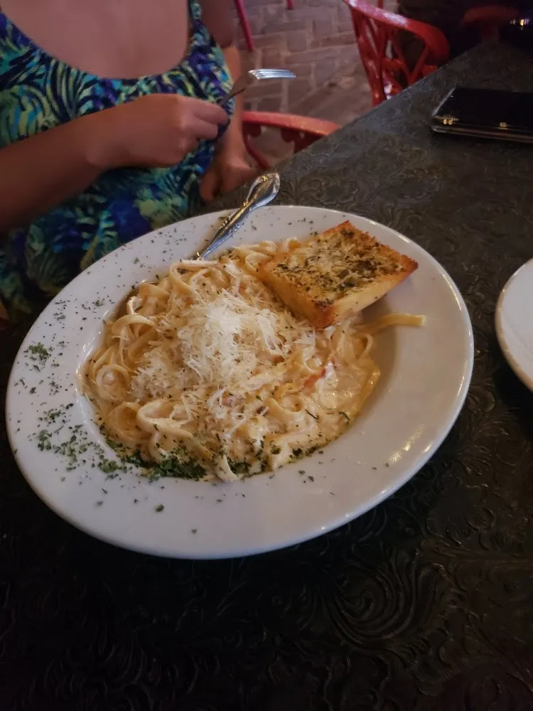 Pasta with Alfredo Sauce